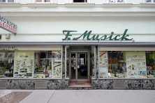 Franz Musick Qualitätsschneidwaren: 1070 Wien, Lindengasse 30