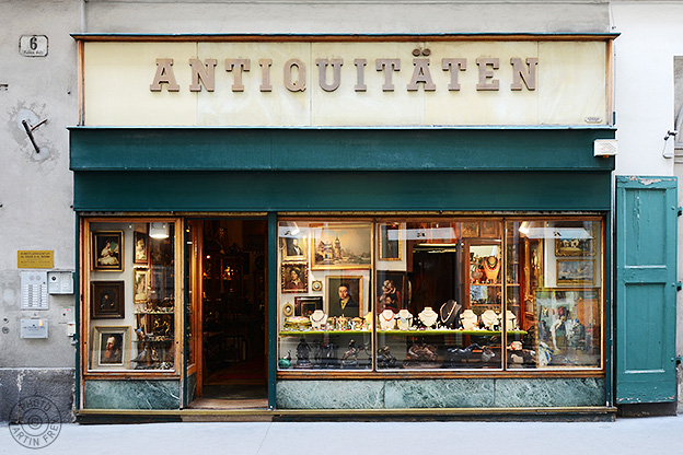 D & S Antiquitaeten: 1010 Wien, Plankengasse 6