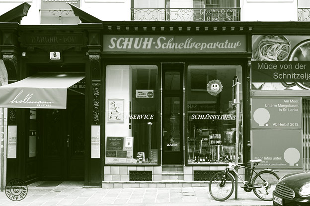 Schuh-Schnellreparatur Viktor Moldovansky: 1010 Wien, Köllnerhofgasse 6