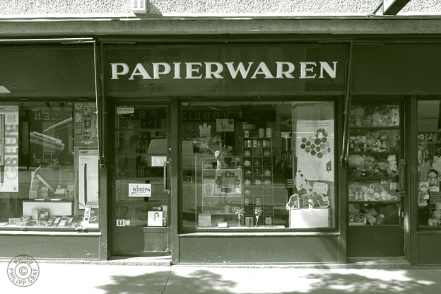 Papierwaren Rechberger: 1140 Wien, Hütteldorfer Straße 150-158