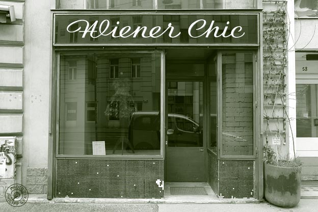 Wiener Chic Kostümverleih: 1050 Wien, Schönbrunnerstrasse 58